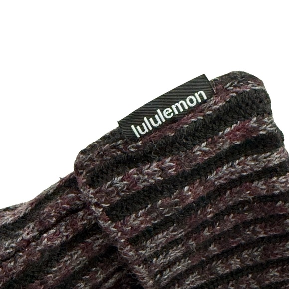 Lululemon Womens Textured Fleece-Lined Knit Mittens Women’s Size XS/Small New - Picture 4 of 6